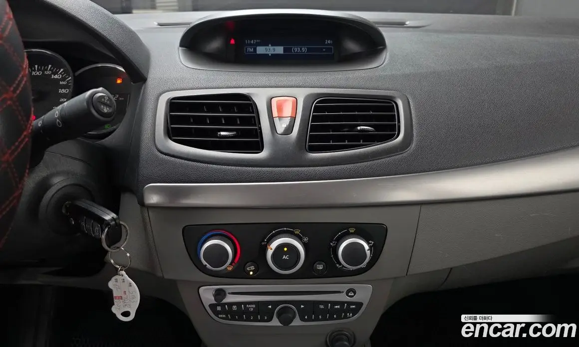 Renault (Samsung) SM3 2009 1.6 автомат (гидро), фото 18 Renault (Samsung) SM3 2009 1.6 автомат (гидро), фото 18