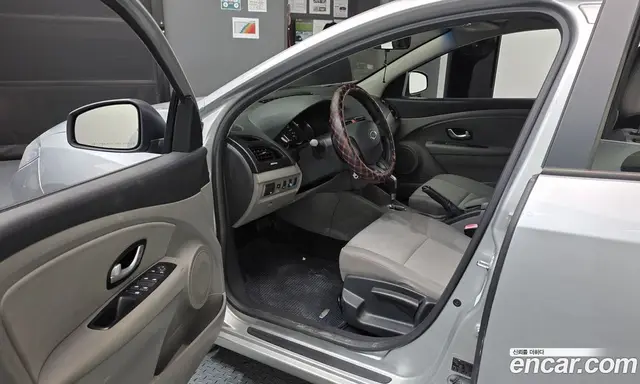 Renault (Samsung) SM3 2009 1.6 автомат (гидро), миниатюра 10 Renault (Samsung) SM3 2009 1.6 автомат (гидро), миниатюра 10