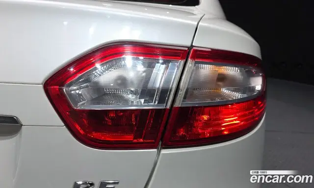 Renault (Samsung) SM3 2011 1.6 автомат (гидро), миниатюра 9