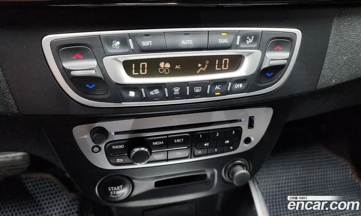 Renault (Samsung) SM3 2014 1.6 автомат (гидро), фото 15 Renault (Samsung) SM3 2014 1.6 автомат (гидро), фото 15