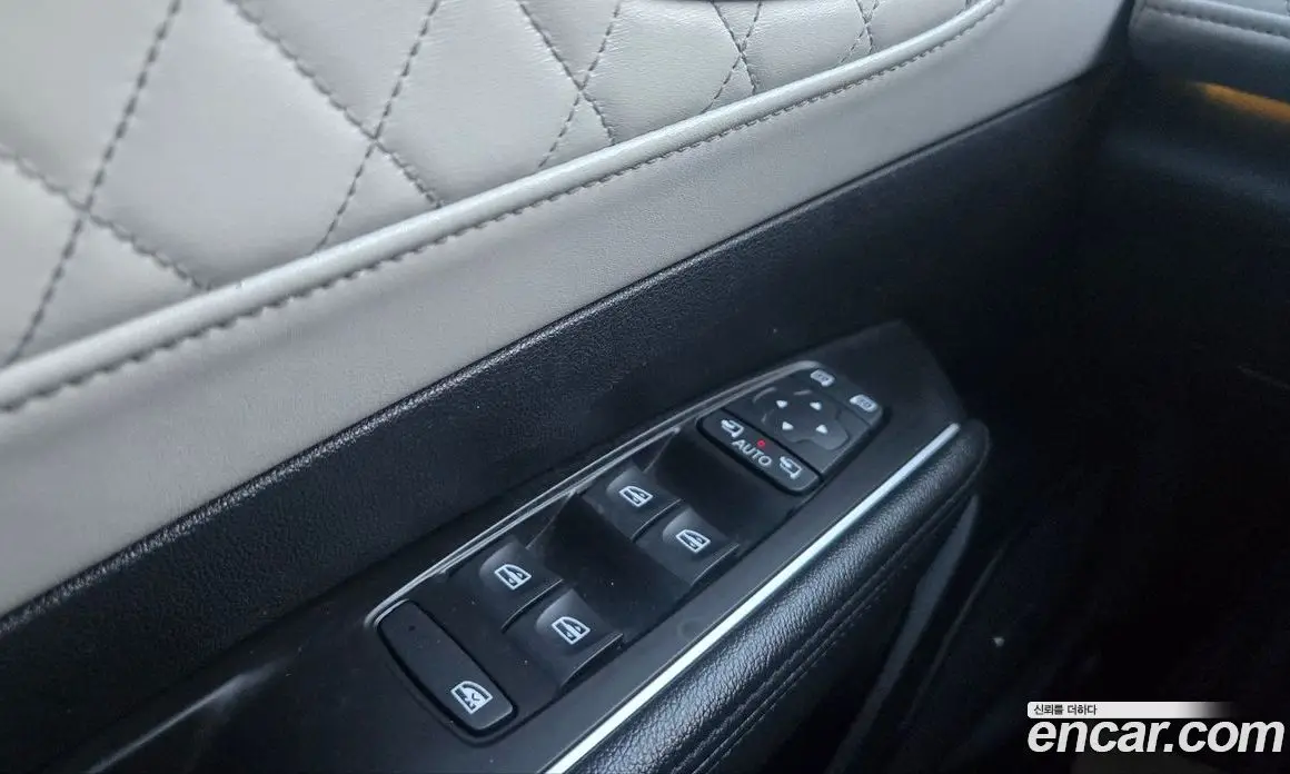 Renault (Samsung) SM6 2016 1.6 автомат (гидро), фото 14 Renault (Samsung) SM6 2016 1.6 автомат (гидро), фото 14