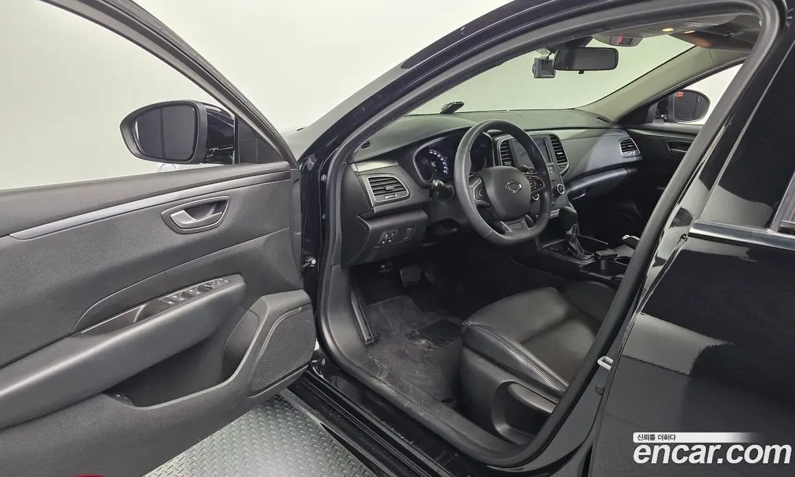 Renault (Samsung) SM6 2017 2.0 автомат (гидро), фото 11 Renault (Samsung) SM6 2017 2.0 автомат (гидро), фото 11