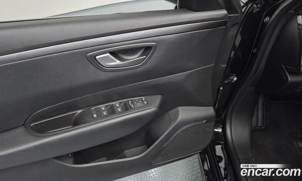 Renault (Samsung) SM6 2017 2.0 автомат (гидро), фото 16 Renault (Samsung) SM6 2017 2.0 автомат (гидро), фото 16