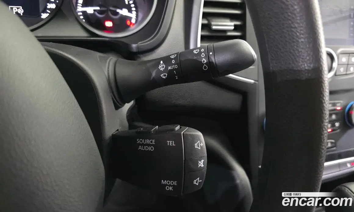 Renault (Samsung) SM6 2017 2.0 автомат (гидро), фото 19 Renault (Samsung) SM6 2017 2.0 автомат (гидро), фото 19