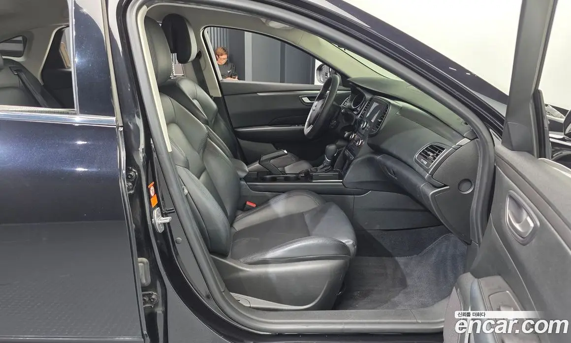 Renault (Samsung) SM6 2017 2.0 автомат (гидро), фото 10 Renault (Samsung) SM6 2017 2.0 автомат (гидро), фото 10