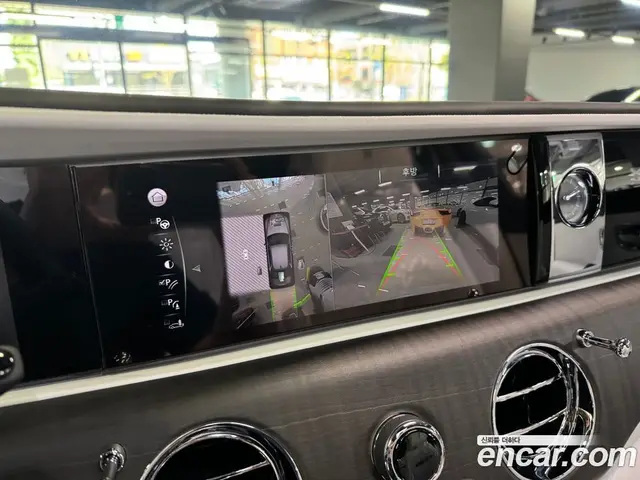 Rolls-Royce Ghost 2021 6.7 автомат (гидро), миниатюра 9