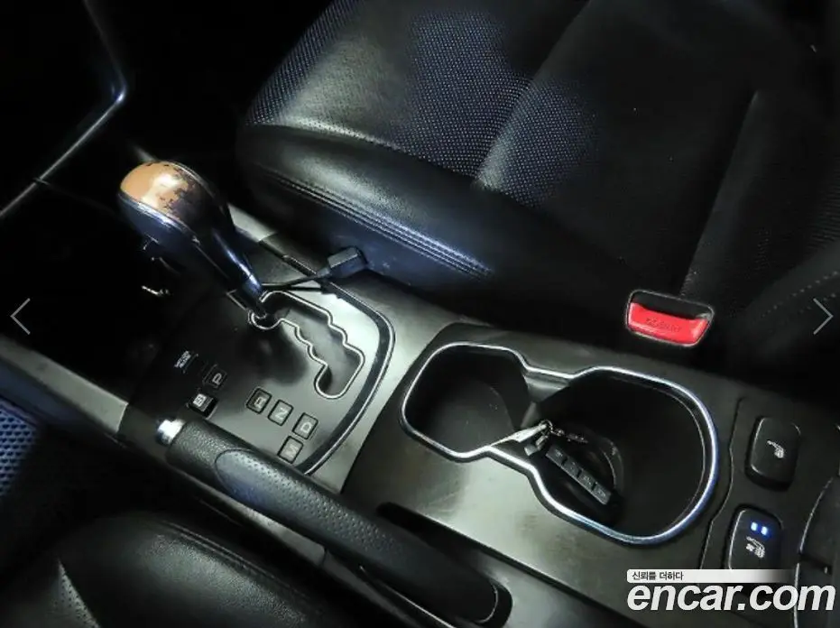 SsangYong Korando 2014 2.0 автомат (гидро), фото 12