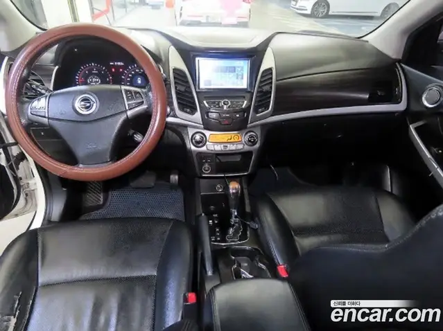 SsangYong Korando 2014 2.0 автомат (гидро), миниатюра 10