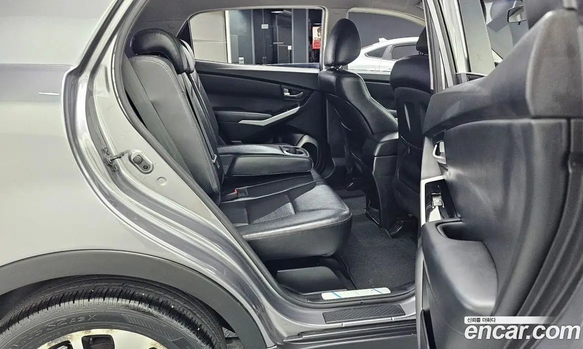 SsangYong Korando 2014 2.0 автомат (гидро), фото 18 SsangYong Korando 2014 2.0 автомат (гидро), фото 18