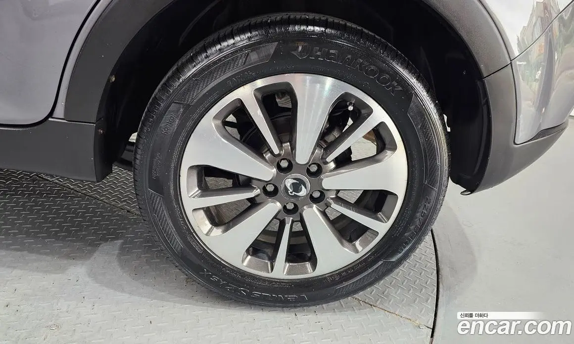 SsangYong Korando 2014 2.0 автомат (гидро), фото 5 SsangYong Korando 2014 2.0 автомат (гидро), фото 5
