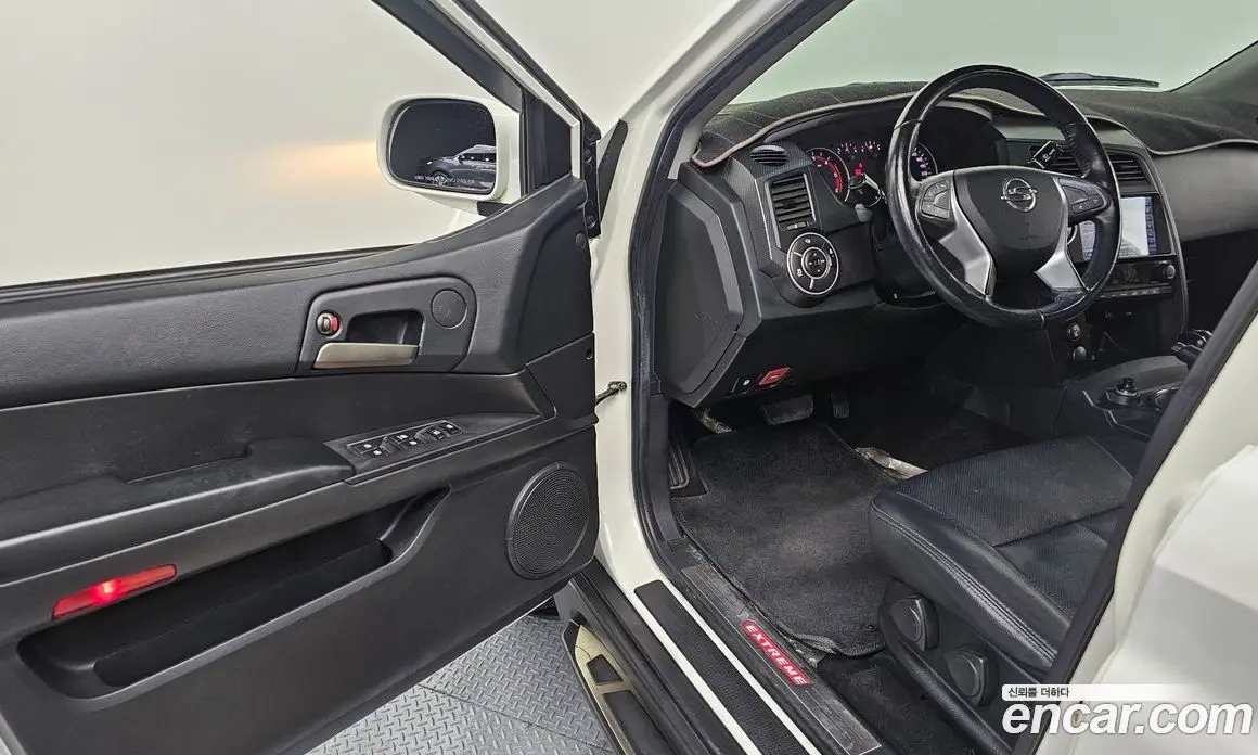 SsangYong Korando 2015 2.0 автомат (гидро), фото 10 SsangYong Korando 2015 2.0 автомат (гидро), фото 10