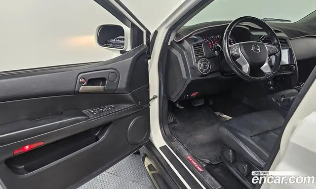 SsangYong Korando 2015 2.0 автомат (гидро), миниатюра 10 SsangYong Korando 2015 2.0 автомат (гидро), миниатюра 10