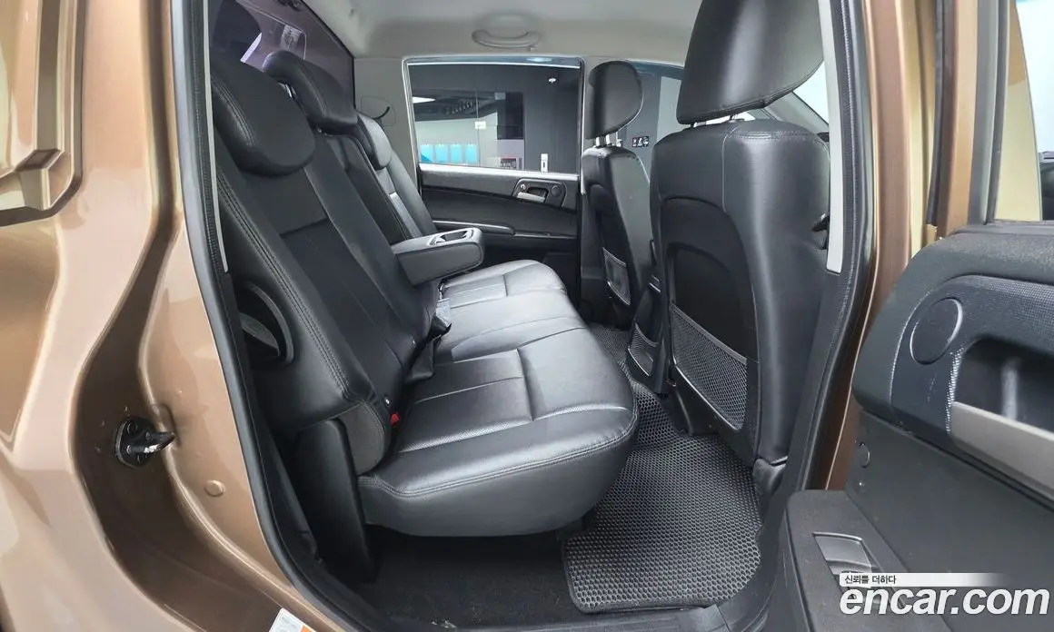 SsangYong Korando 2017 2.2 автомат (гидро), фото 12