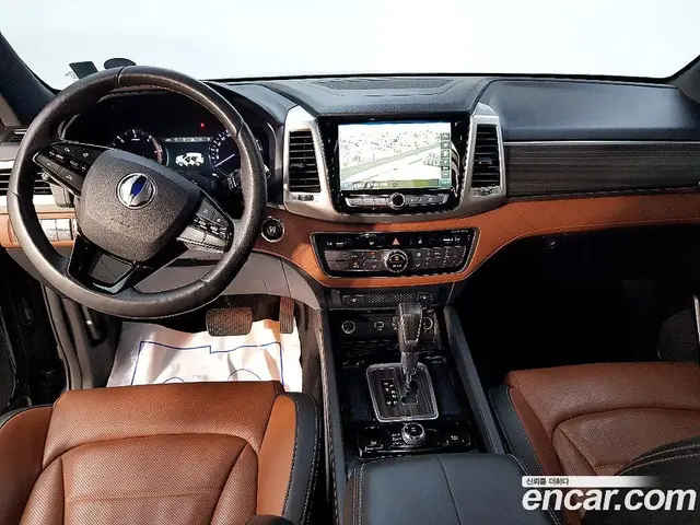 SsangYong Rexton 2017 2.2 автомат (гидро), миниатюра 5 SsangYong Rexton 2017 2.2 автомат (гидро), миниатюра 5