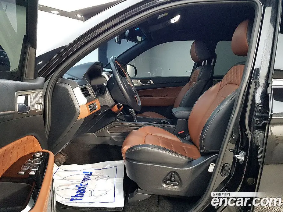 SsangYong Rexton 2017 2.2 автомат (гидро), фото 8 SsangYong Rexton 2017 2.2 автомат (гидро), фото 8