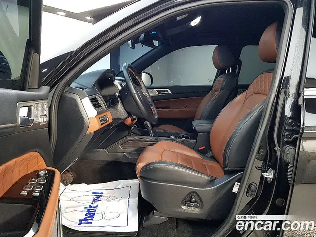 SsangYong Rexton 2017 2.2 автомат (гидро), миниатюра 8 SsangYong Rexton 2017 2.2 автомат (гидро), миниатюра 8