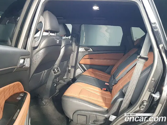 SsangYong Rexton 2017 2.2 автомат (гидро), миниатюра 9 SsangYong Rexton 2017 2.2 автомат (гидро), миниатюра 9