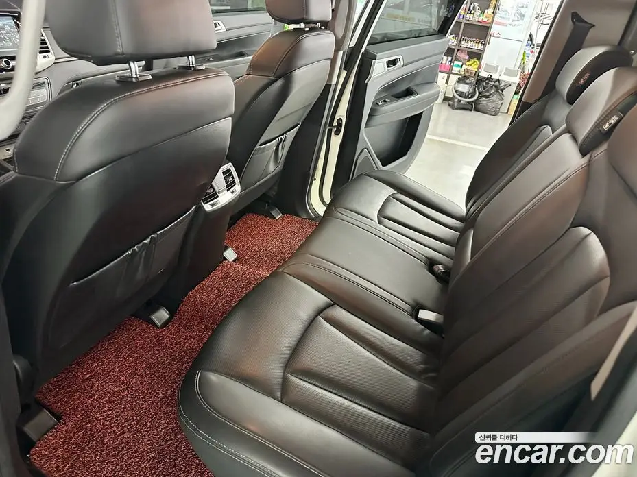 SsangYong Rexton 2018 2.2 автомат (гидро), фото 13