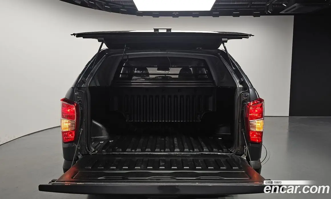 SsangYong Rexton 2018 2.2 автомат (гидро), фото 26
