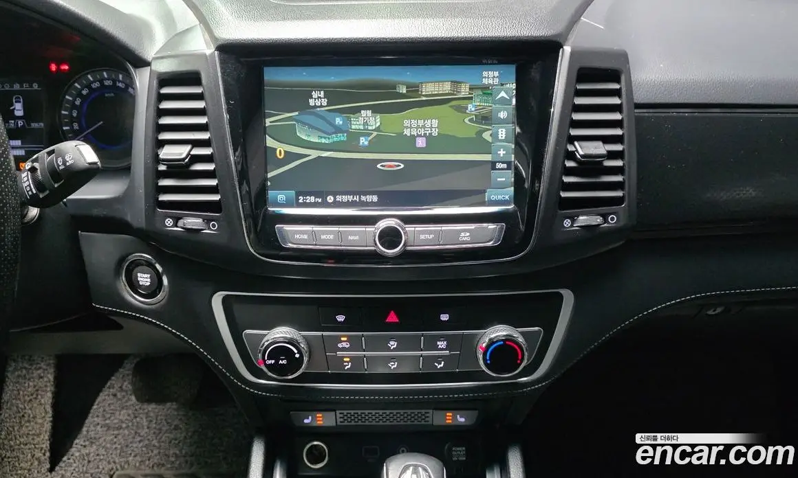 SsangYong Rexton 2019 2.2 автомат (гидро), фото 14