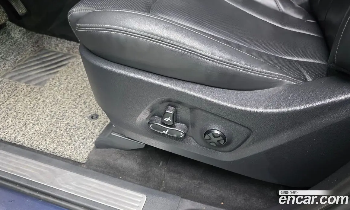 SsangYong Rexton 2019 2.2 автомат (гидро), фото 17
