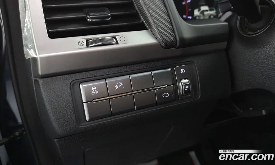 SsangYong Rexton 2019 2.2 автомат (гидро), фото 16