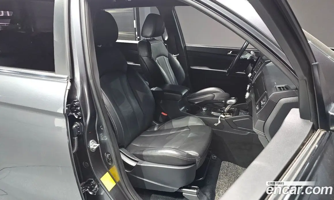 SsangYong Rexton 2020 2.2 автомат (гидро), фото 12
