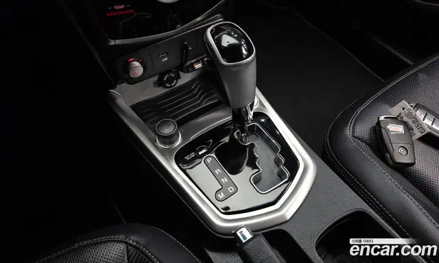 SsangYong TIBOLI 2015 1.6 автомат (гидро), миниатюра 12