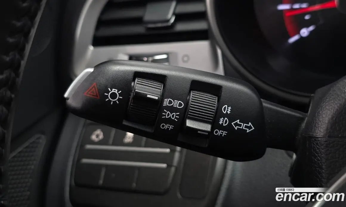 SsangYong TIBOLI 2015 1.6 автомат (гидро), фото 27