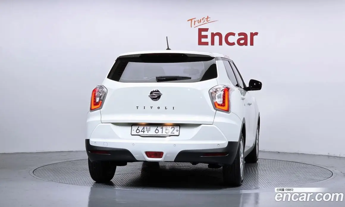 SsangYong TIBOLI 2015 1.6 автомат (гидро), фото 4