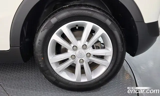 SsangYong TIBOLI 2015 1.6 автомат (гидро), миниатюра 7