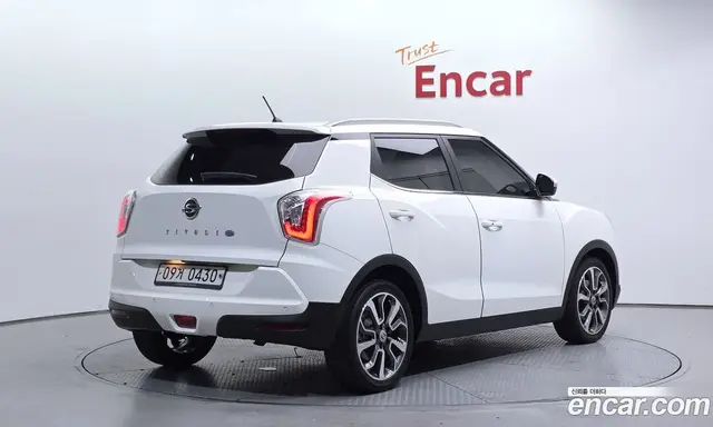 SsangYong TIBOLI 2016 1.6 автомат (гидро), миниатюра 2