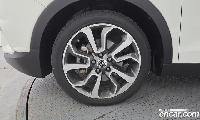 SsangYong TIBOLI 2016 1.6 автомат (гидро), миниатюра 5