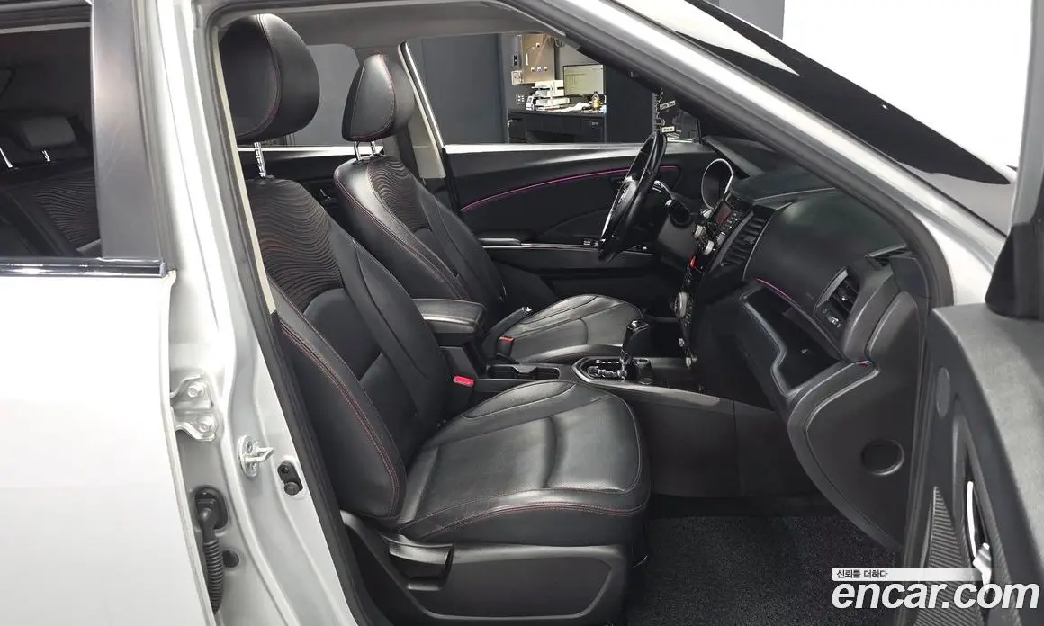 SsangYong TIBOLI 2016 1.6 автомат (гидро), фото 11 SsangYong TIBOLI 2016 1.6 автомат (гидро), фото 11