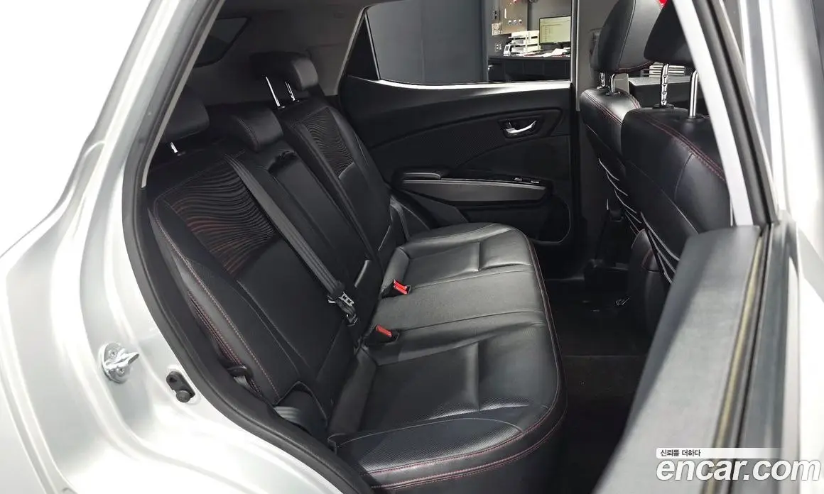 SsangYong TIBOLI 2016 1.6 автомат (гидро), фото 12 SsangYong TIBOLI 2016 1.6 автомат (гидро), фото 12