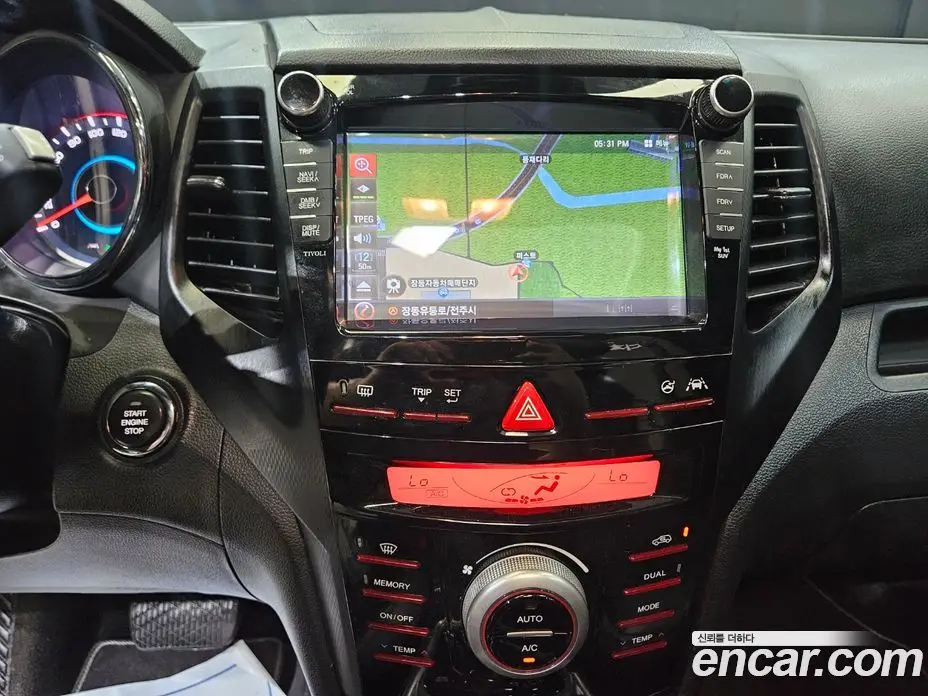 SsangYong TIBOLI 2017 1.6 автомат (гидро), фото 12