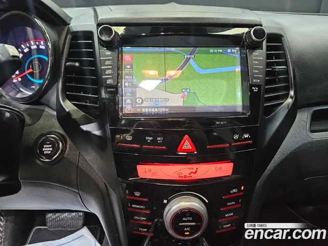 SsangYong TIBOLI 2017 1.6 автомат (гидро), миниатюра 12