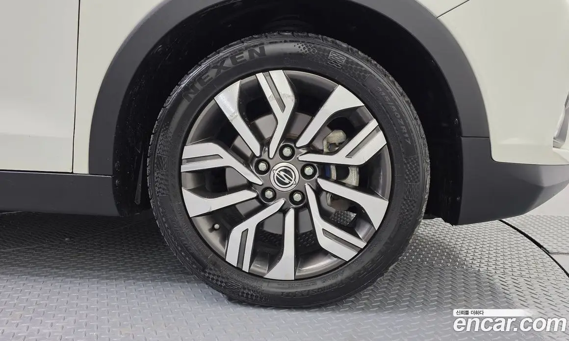 SsangYong TIBOLI 2018 1.6 автомат (гидро), фото 5 SsangYong TIBOLI 2018 1.6 автомат (гидро), фото 5