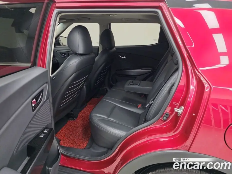SsangYong TIBOLI 2022 1.5 автомат (гидро), фото 10 SsangYong TIBOLI 2022 1.5 автомат (гидро), фото 10
