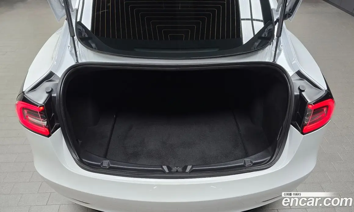 Tesla Model 3 2020 0.2 автомат (гидро), фото 20 Tesla Model 3 2020 0.2 автомат (гидро), фото 20