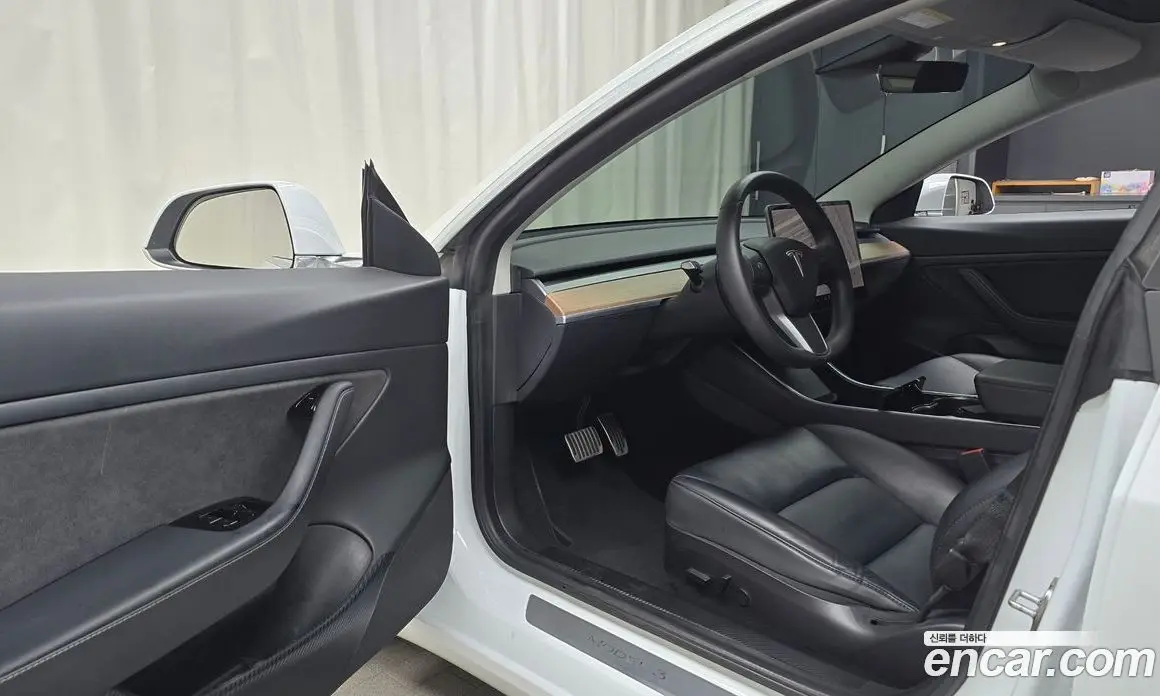 Tesla Model 3 2020 0.2 автомат (гидро), фото 10 Tesla Model 3 2020 0.2 автомат (гидро), фото 10