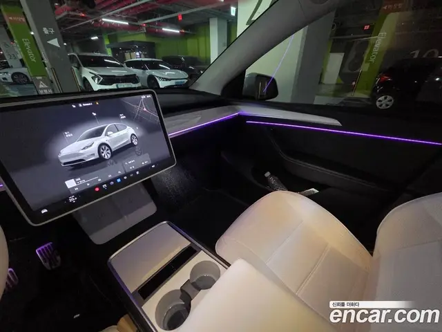 Tesla Model Y 2023 автомат (гидро), миниатюра 9 Tesla Model Y 2023 автомат (гидро), миниатюра 9
