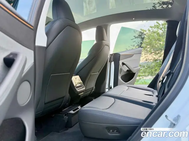 Tesla Model Y 2025 0.2 автомат (гидро), миниатюра 12