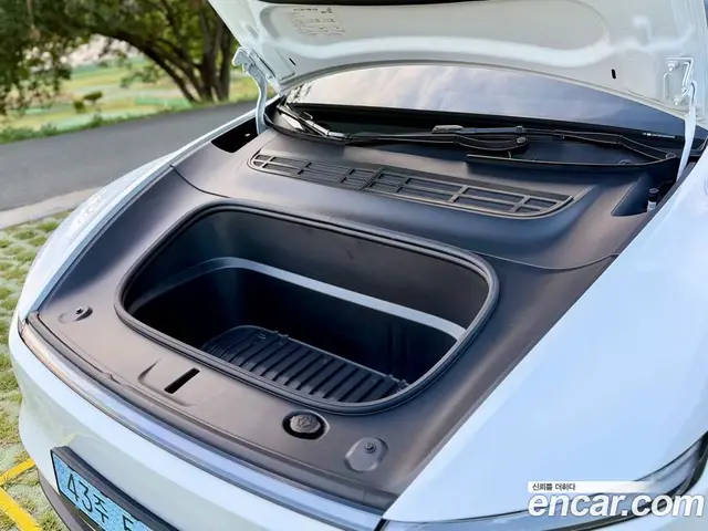 Tesla Model Y 2025 0.2 автомат (гидро), миниатюра 8 Tesla Model Y 2025 0.2 автомат (гидро), миниатюра 8