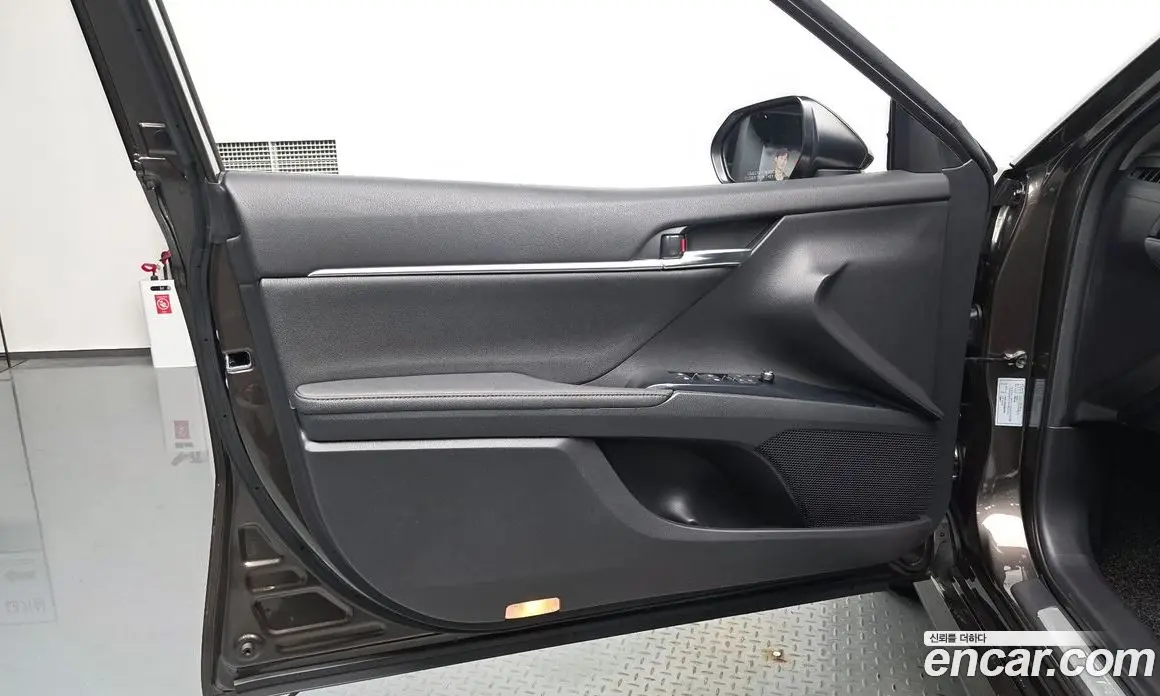 Toyota Camry 2018 2.5 автомат (гидро), фото 13 Toyota Camry 2018 2.5 автомат (гидро), фото 13