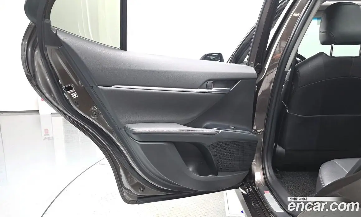 Toyota Camry 2018 2.5 автомат (гидро), фото 14 Toyota Camry 2018 2.5 автомат (гидро), фото 14