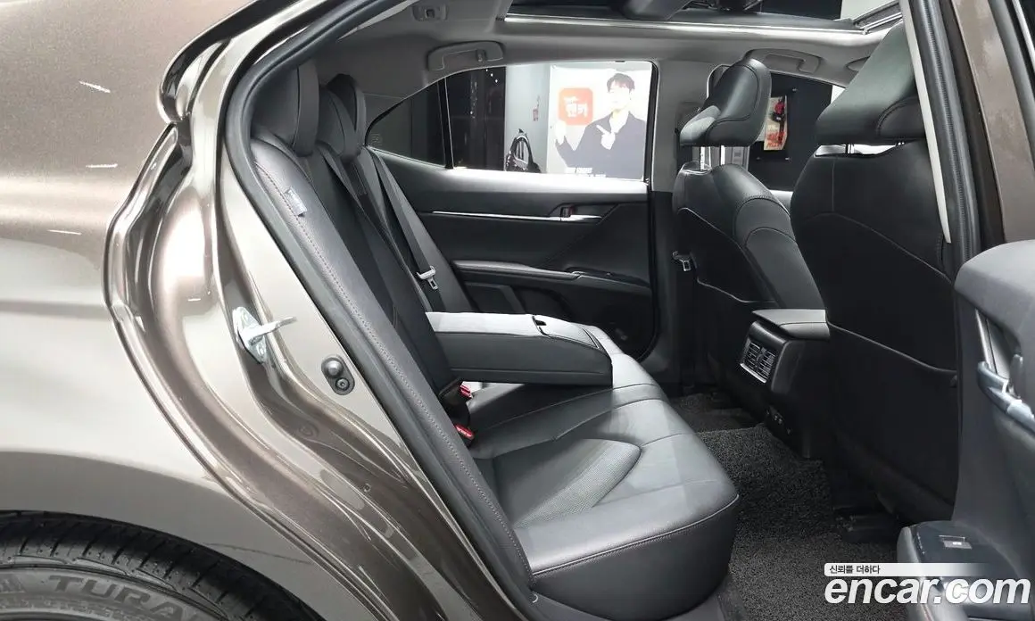 Toyota Camry 2018 2.5 автомат (гидро), фото 16 Toyota Camry 2018 2.5 автомат (гидро), фото 16