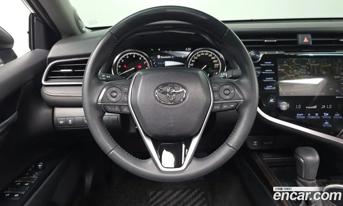 Toyota Camry 2018 2.5 автомат (гидро), фото 17 Toyota Camry 2018 2.5 автомат (гидро), фото 17