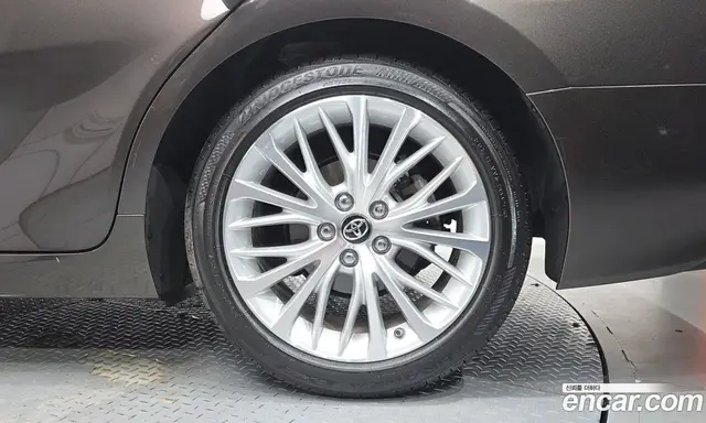 Toyota Camry 2018 2.5 автомат (гидро), миниатюра 6 Toyota Camry 2018 2.5 автомат (гидро), миниатюра 6