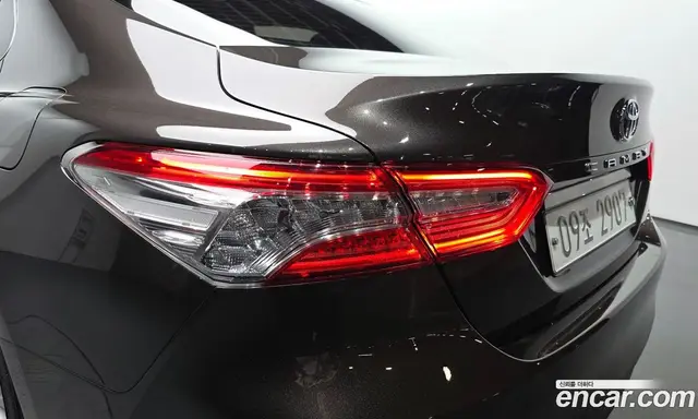 Toyota Camry 2018 2.5 автомат (гидро), миниатюра 8 Toyota Camry 2018 2.5 автомат (гидро), миниатюра 8